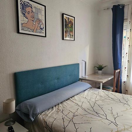 Centrica Habitacion Bed & Breakfast Madrid Exterior photo